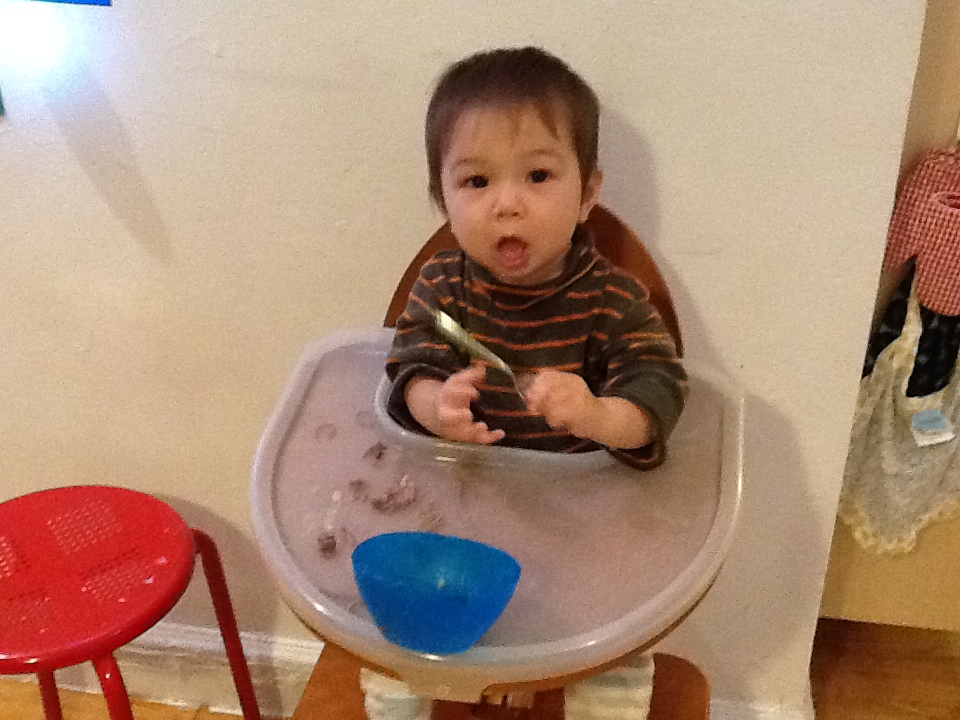 Li-Ong slurps noodles